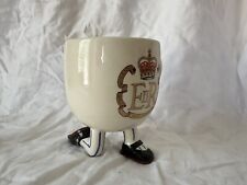 CARLTON WARE Queen Elizabeth II Silver Jubilee 1977 Mug/Cup Kneeling Position picture