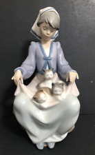 Lladro # 5739 - Lap Full of Love - w/ Box - Retired - VERY RARE - missing pinky. picture