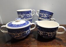Blue Willow Lot Sugar Bowl W/Lid Creamer & Set Of Cups Unmarked Vintage Read picture