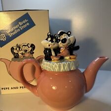 New Warner Brothers Studio Store Pepe Le Pew & Penelope Pink Teapot 1998 NIB picture