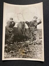 Atlantic Press Photo of Pioneer Battalion Greater Germany setting up barbed wire picture