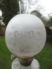  VICTORIAN ANTIQUE CRYSTAL ETCHED DUPLEX OIL LAMP SHADE picture