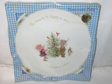 Holly Hobbie    HOLIDAY DINNER PLATE                                 (GR). picture