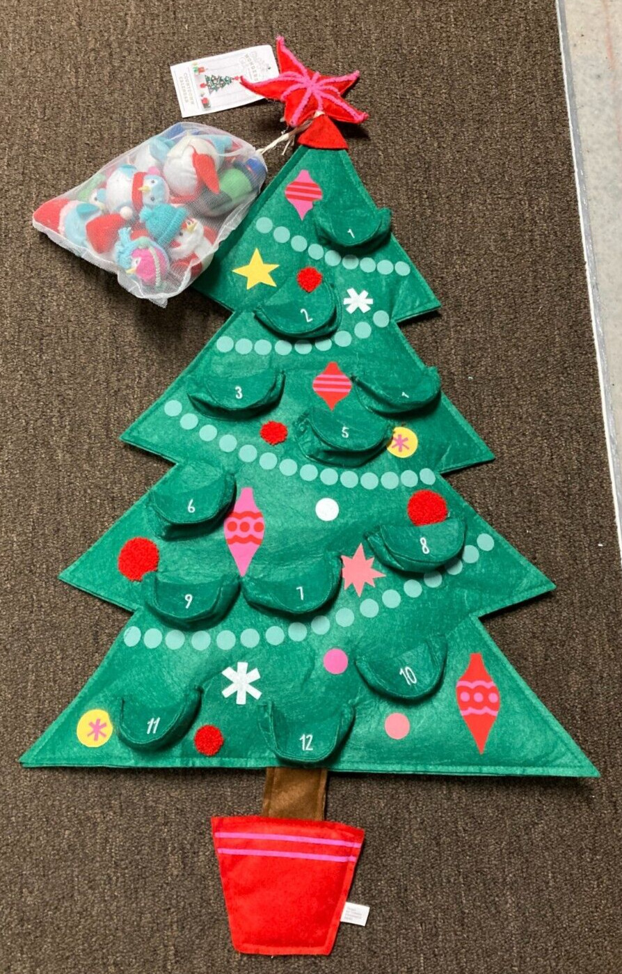 2022 TARGET WONDERSHOP FEATHERLY FRIENDS COUNTDOWN CHRISTMAS ADVENT CALENDAR
