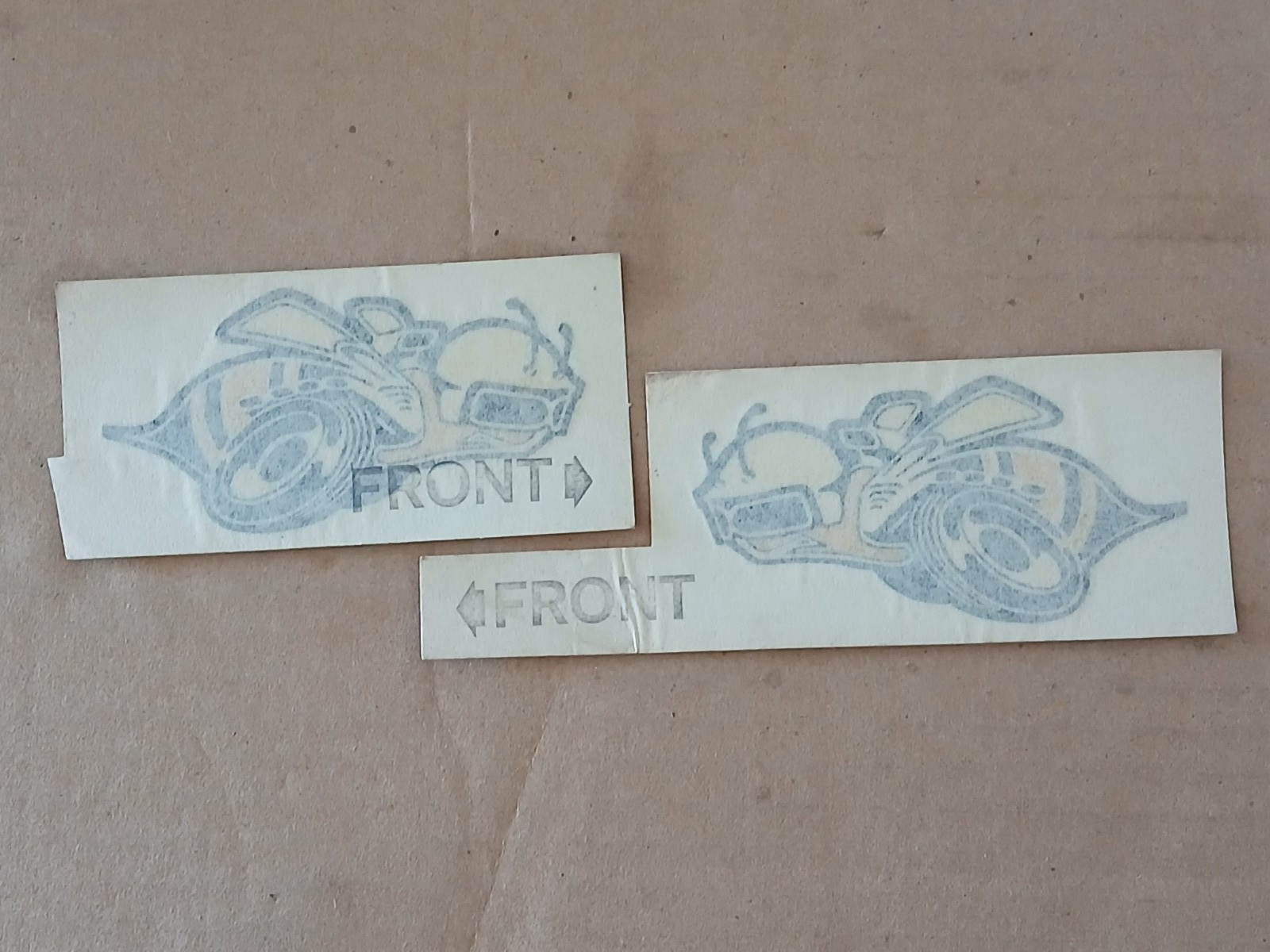 ORIGINAL OEM NOS 1971 DODGE SUPER BEE FENDER DECALS LEFT + RIGHT 3M REFLECTIVE