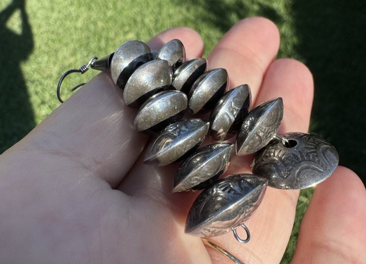 FINEST VINTAGE OLD PAWN NAVAJO HAND TOOLED STERLING 2.70\ FINEST VINTAGE OLD PAWN NAVAJO HAND TOOLED STERLING 2.70\
