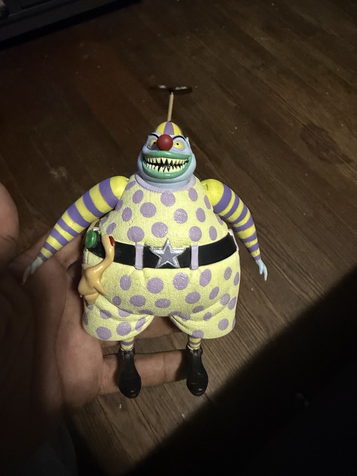 Diamond Select Nightmare Before Christmas CLOWN W/ TEAR AWAY FACE (w/ propeller)