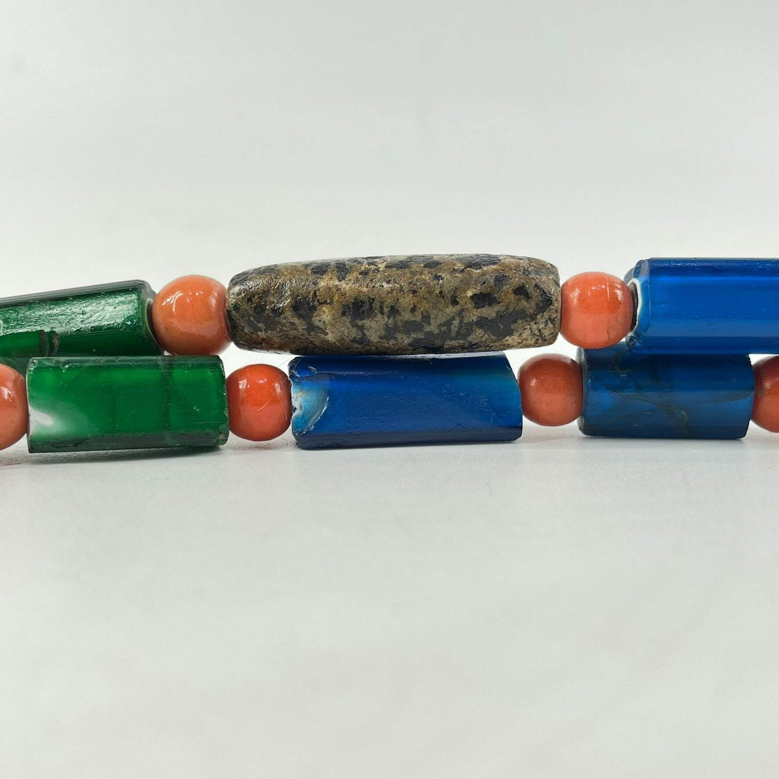 Nueva Cadiz Blue Trade Beads 34inch