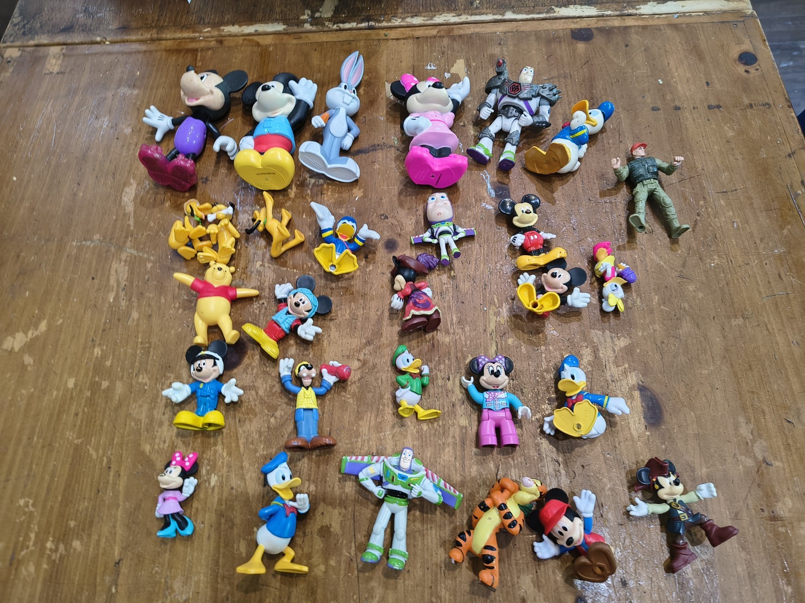 HUGE 29pc Disney Mixed Modern & Vintage Plastic Figure Figurine Vehicle Toy LOT