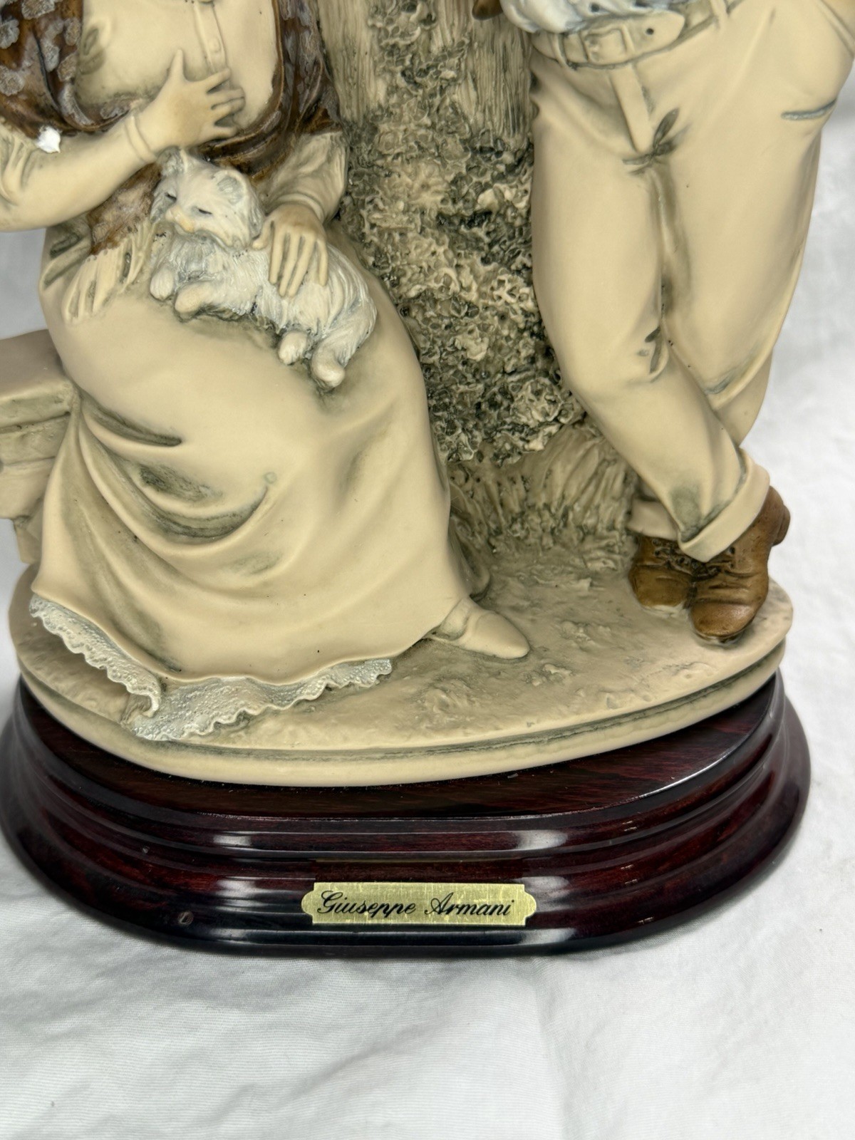 Vintage Giuseppe Armani Vintage Giuseppe Armani