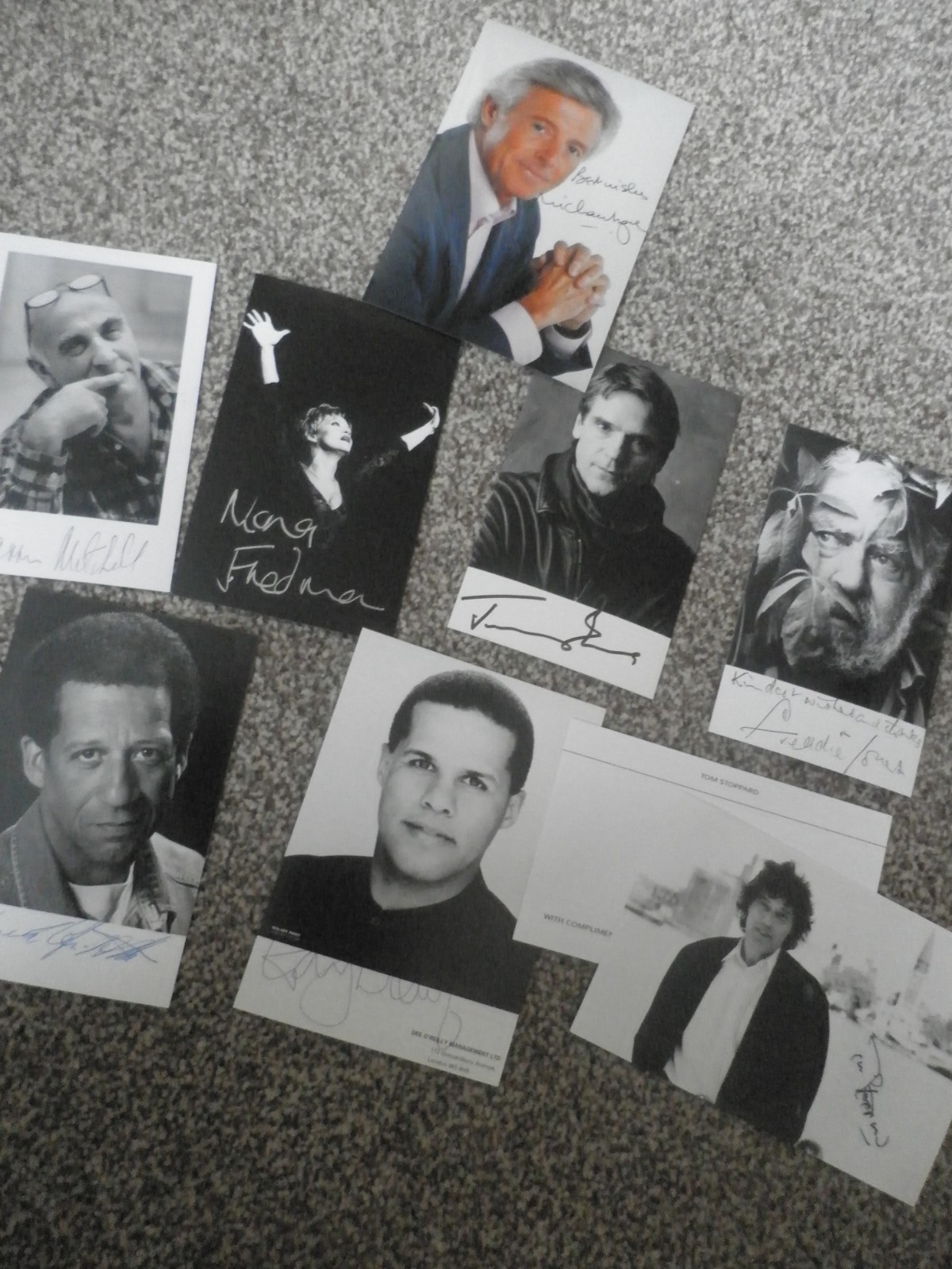 TOM STOPPARD 1937-2025 SIGNED PHOTO +7,WARREN MITCHELL 1926-2015,JEREMY IRONS, TOM STOPPARD 1937-2025 SIGNED PHOTO +7,WARREN MITCHELL 1926-2015,JEREMY IRONS,