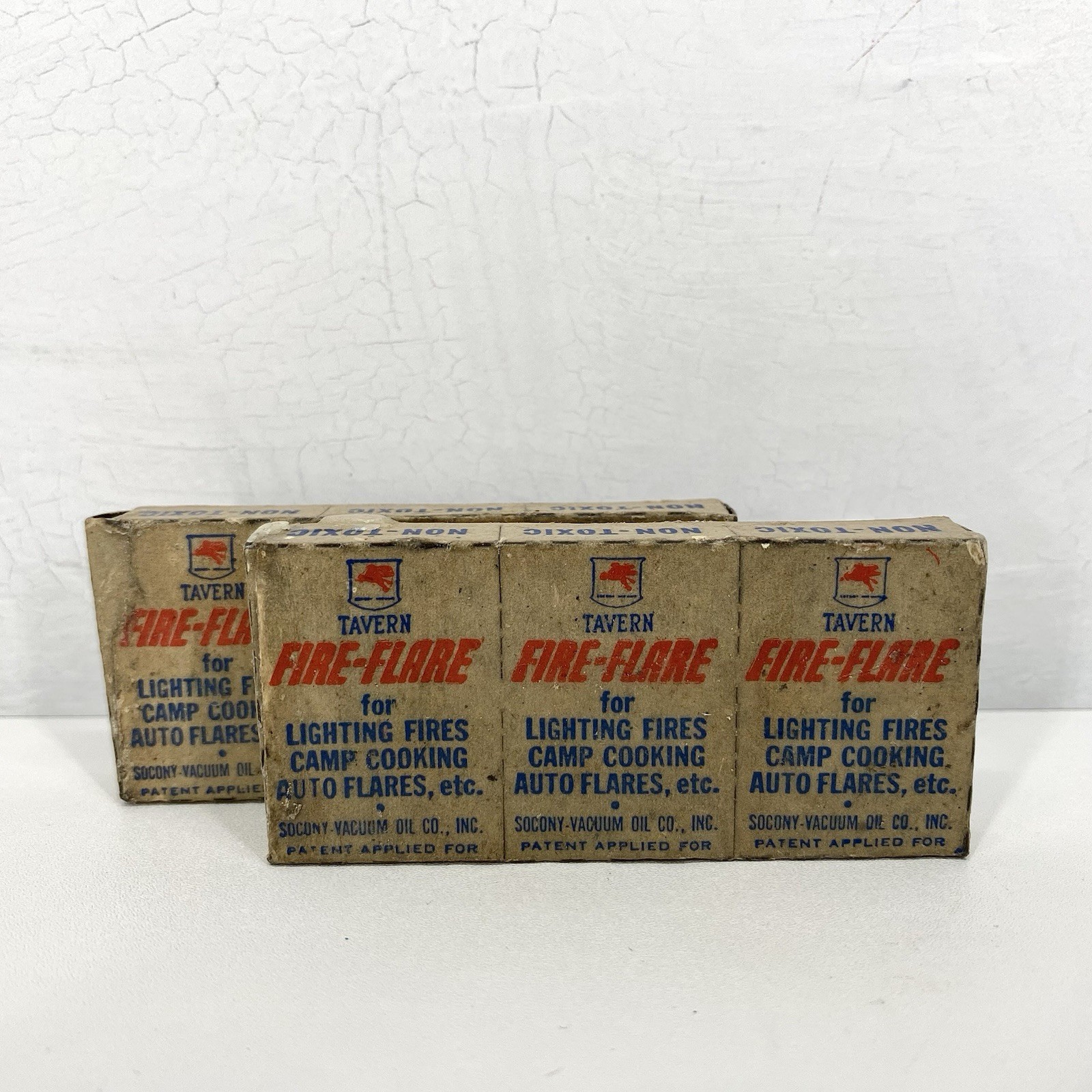 Antique 1930’s Tavern Fire Flare Set For Lighting Fires Camping & Auto Flares Antique 1930’s Tavern Fire Flare Set For Lighting Fires Camping & Auto Flares