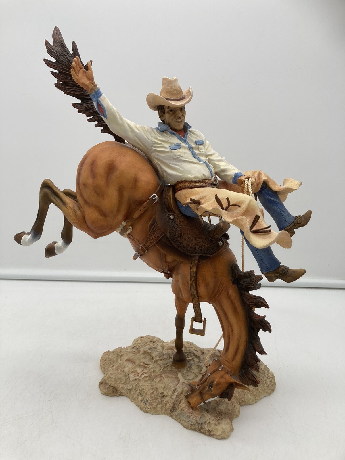 BOEHM 2005 Sculpture for Home Interior GET OFF MY BACK Bucking Bronco 12670-05 BOEHM 2005 Sculpture for Home Interior GET OFF MY BACK Bucking Bronco 12670-05