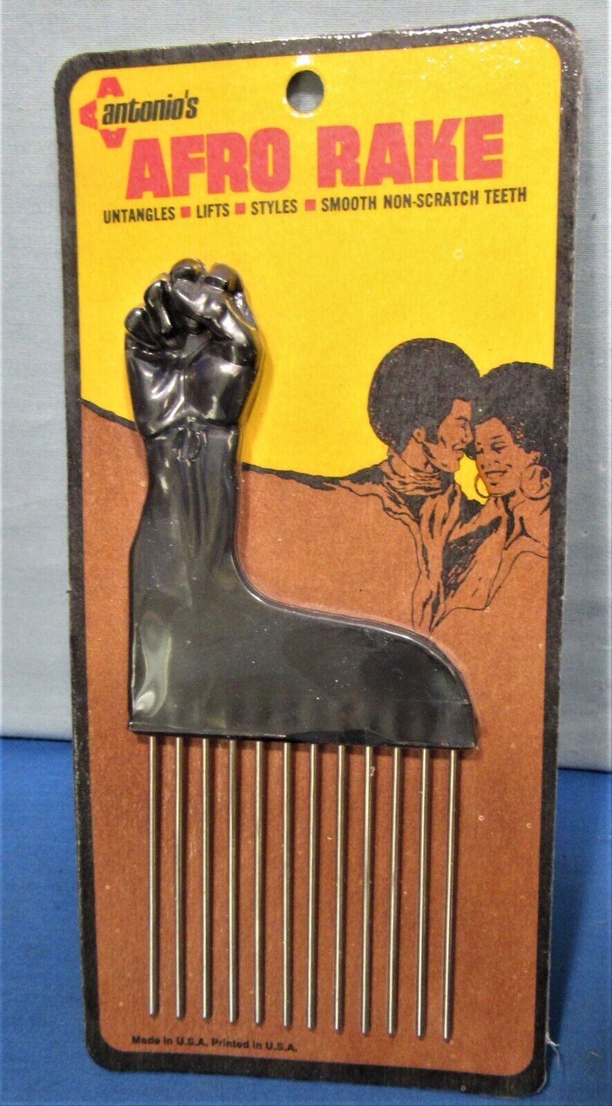 Afro “Fist” Pik Rake ~ 1970’s Comb ~ Sealed Factory Package ~ Disco Era NOS