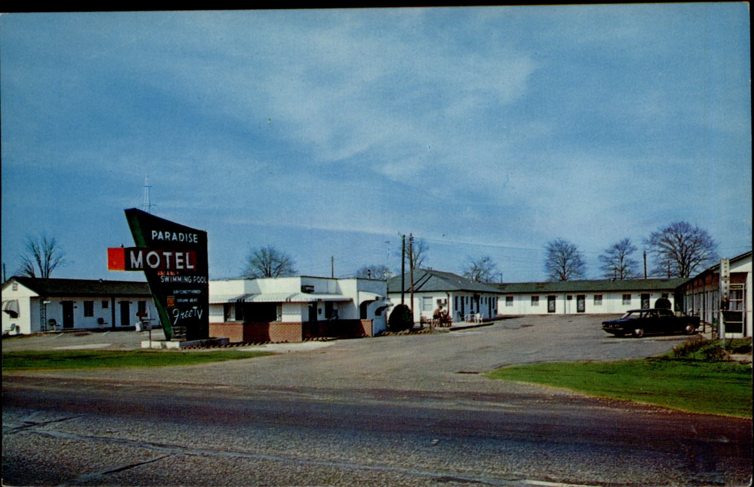 Paradise Motel Montgomery Alabama vintage postcard c687