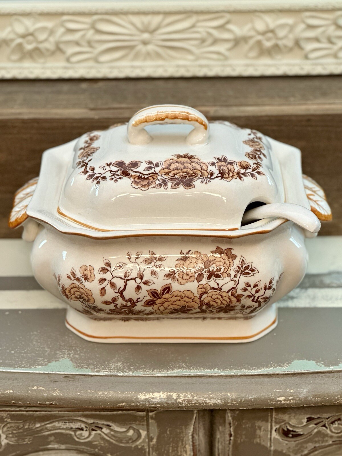 VTG Vicki of Japan MCM Ceramic Soup Tureen w/Lid & Ladle Floral/Leaf Pattern