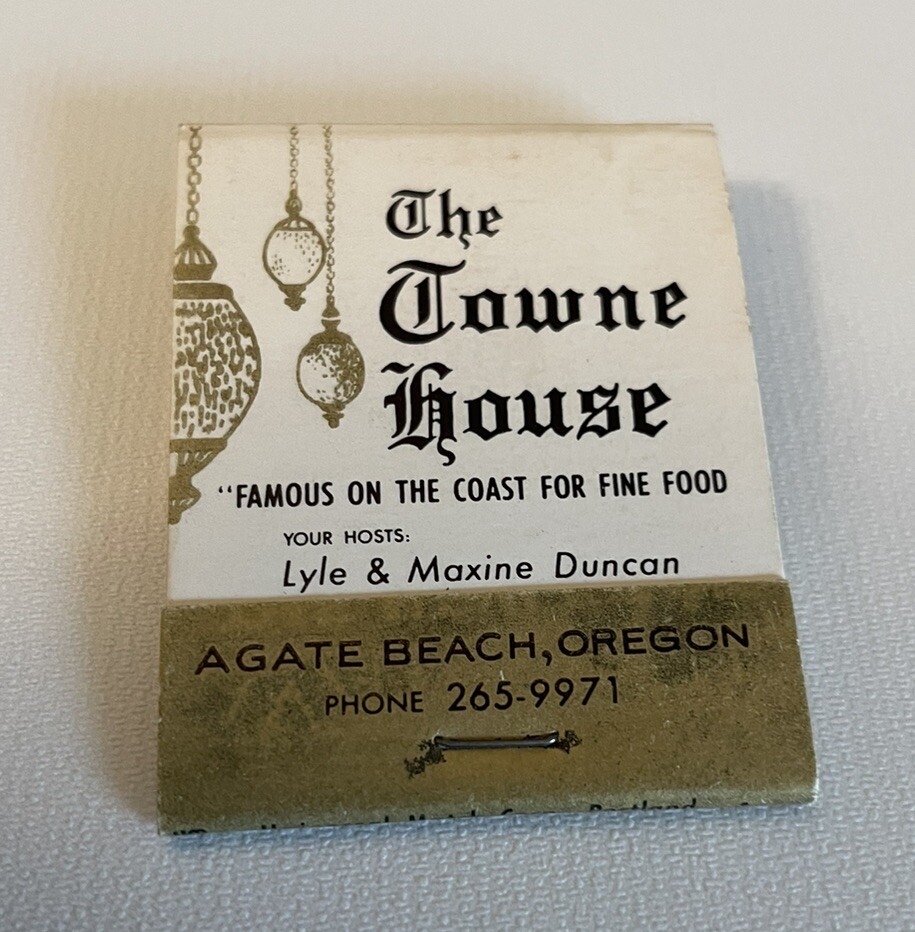 1940’s-1950’ S The Towne House Newport, OR Matchbook Full Unstruck 1940’s-1950’ S The Towne House Newport, OR Matchbook Full Unstruck