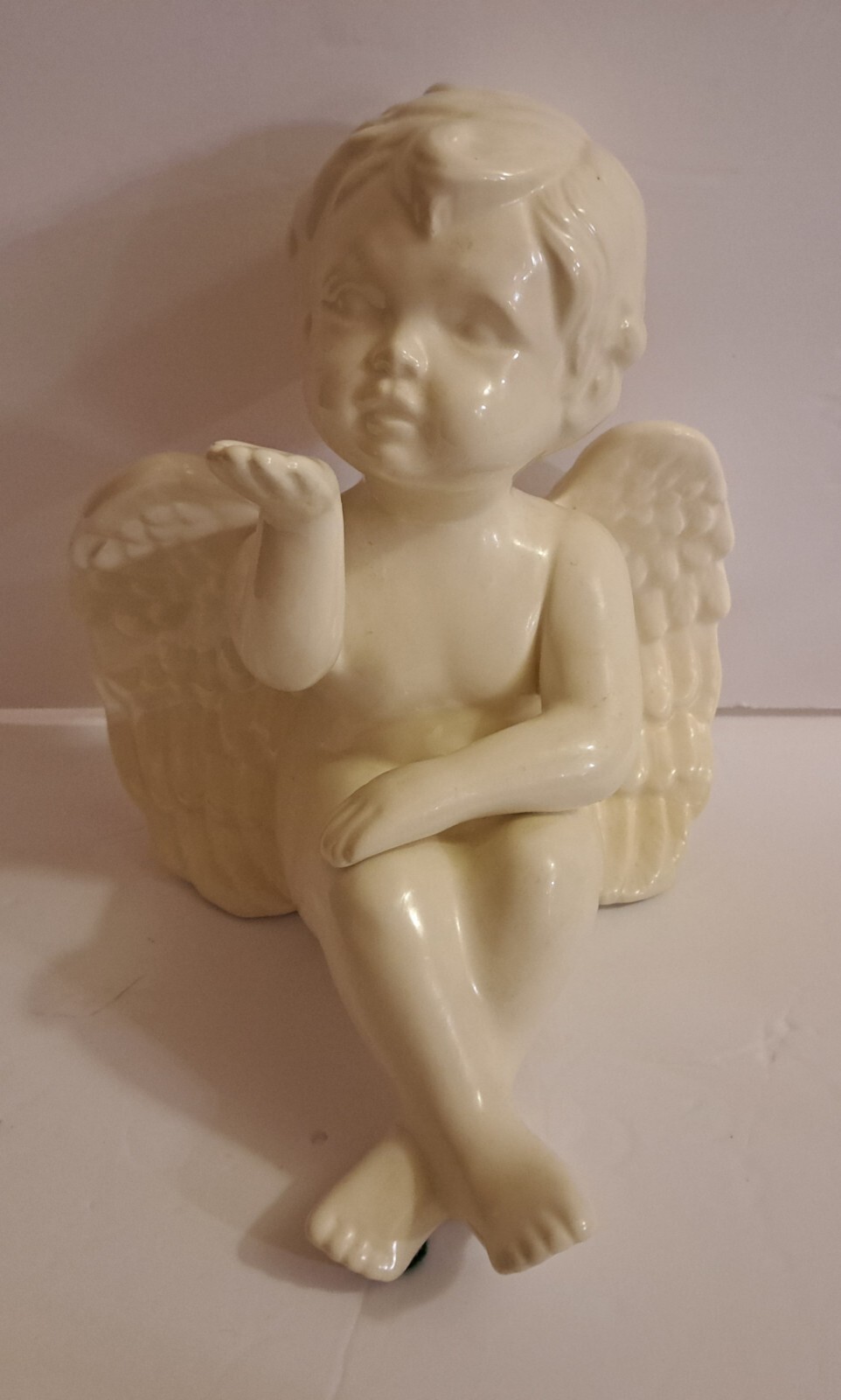 Beautiful Little Boy Angel Blowing Kiss Figurine Beautiful Little Boy Angel Blowing Kiss Figurine