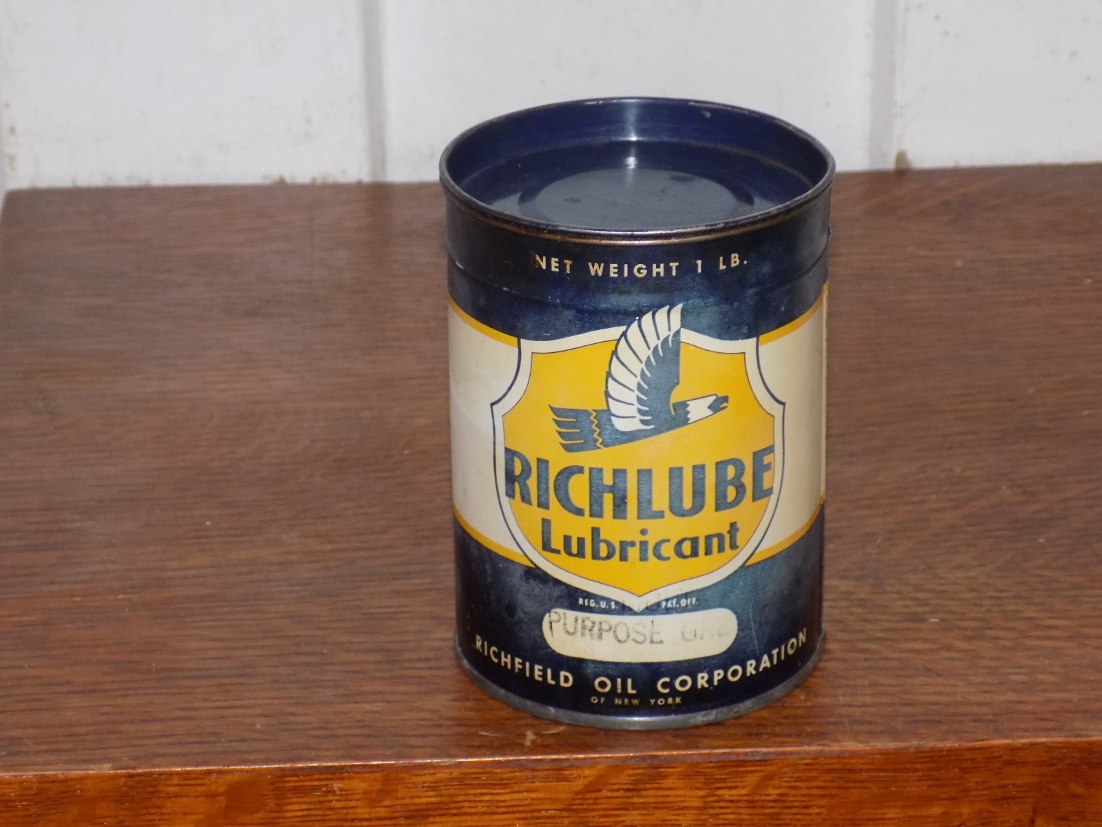Vintage Richlube Lubricant Empty One Pound Can