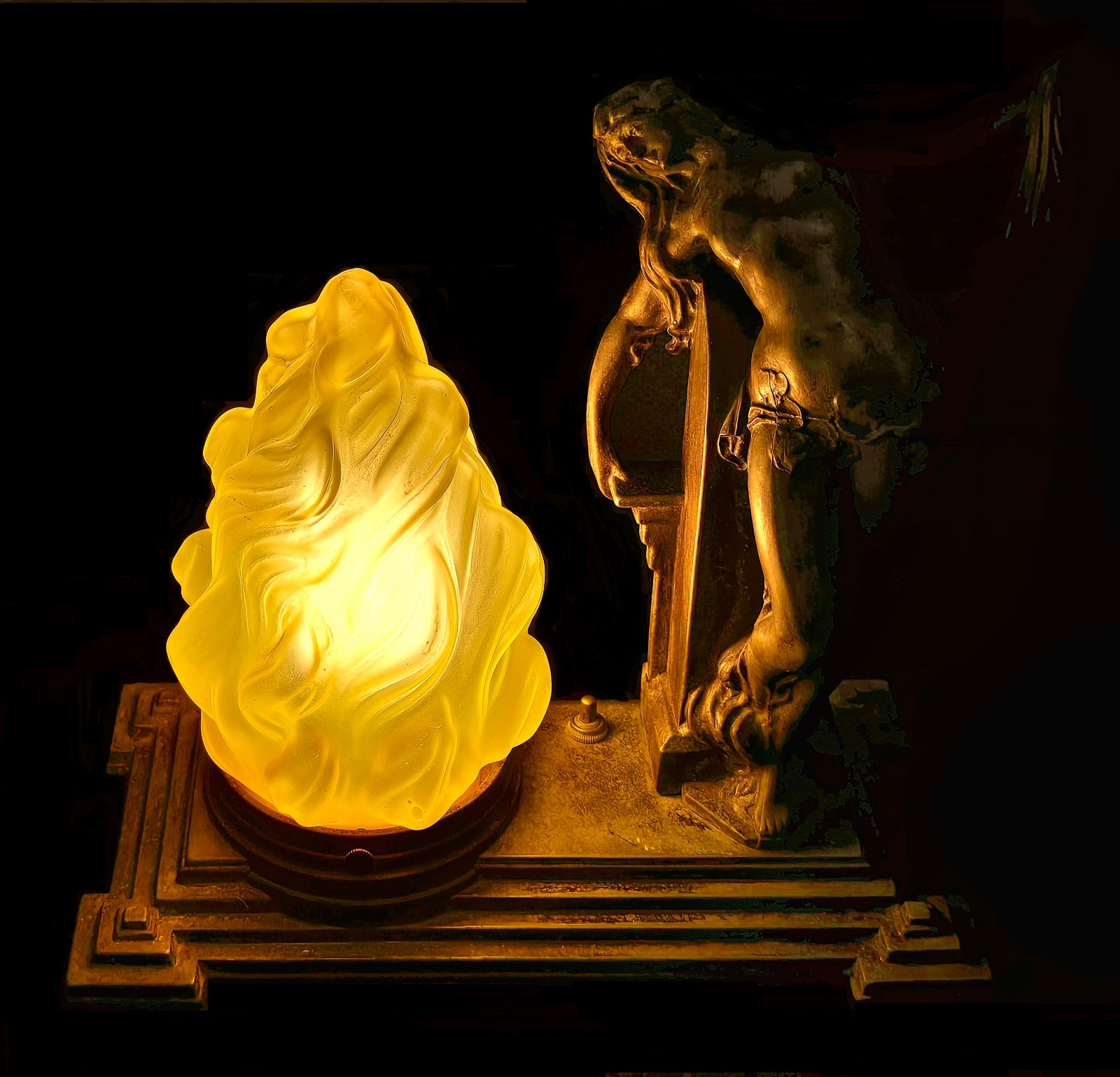 Antique 1920's-30's Beautiful Art Deco Nude Lady Lamp W/Flame Shade_Working Antique 1920's-30's Beautiful Art Deco Nude Lady Lamp W/Flame Shade_Working