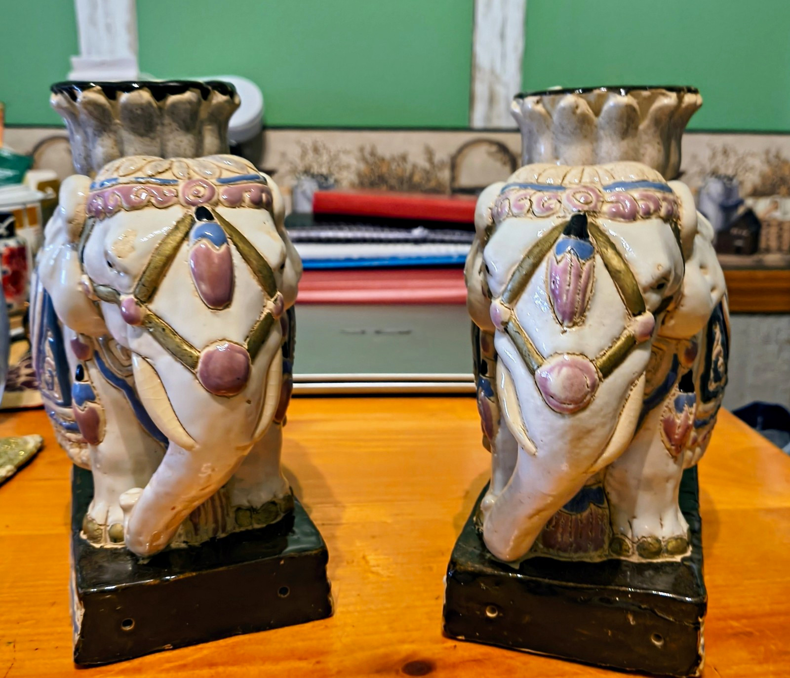 Pair Ceramic Elephants , White Blue Pink Heart, Design Decor Oriental 