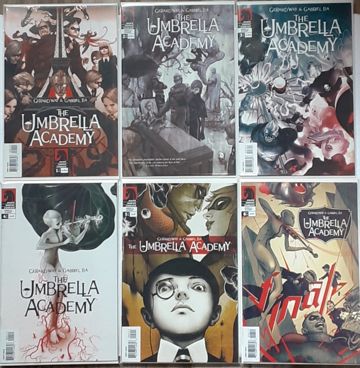 Umbrella Academy (2007-2008) #1-6 Complete SEALED Slab Dark Horse NM Umbrella Academy (2007-2008) #1-6 Complete SEALED Slab Dark Horse NM