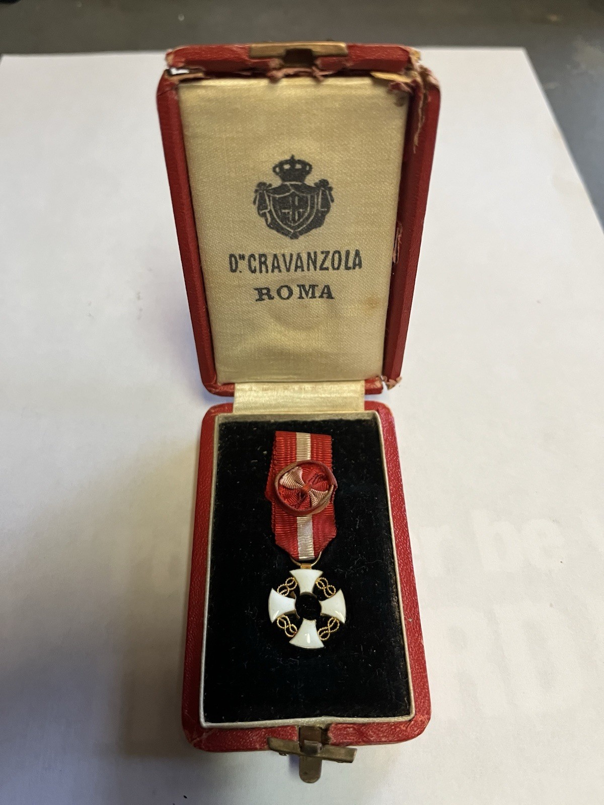 Italy’s Order Of The Crown Medal