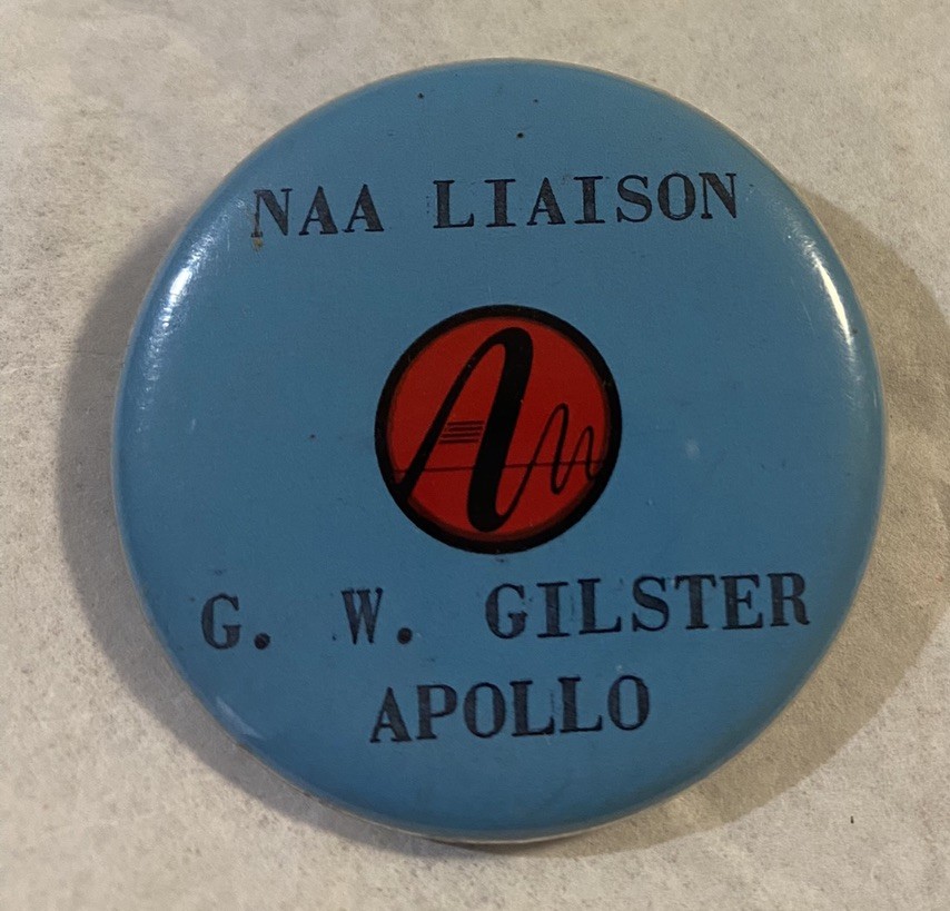 Vintage/Original North American Aviation S&ID Project Apollo Employee pin