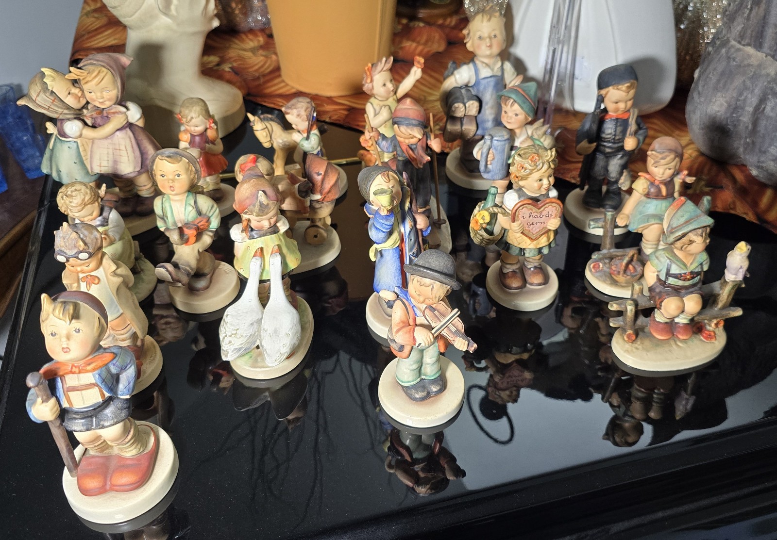 Hummel figurine lot Truly vintage, All TMK 1's and 2's in EXC cond, make offer Hummel figurine lot Truly vintage, All TMK 1's and 2's in EXC cond, make offer