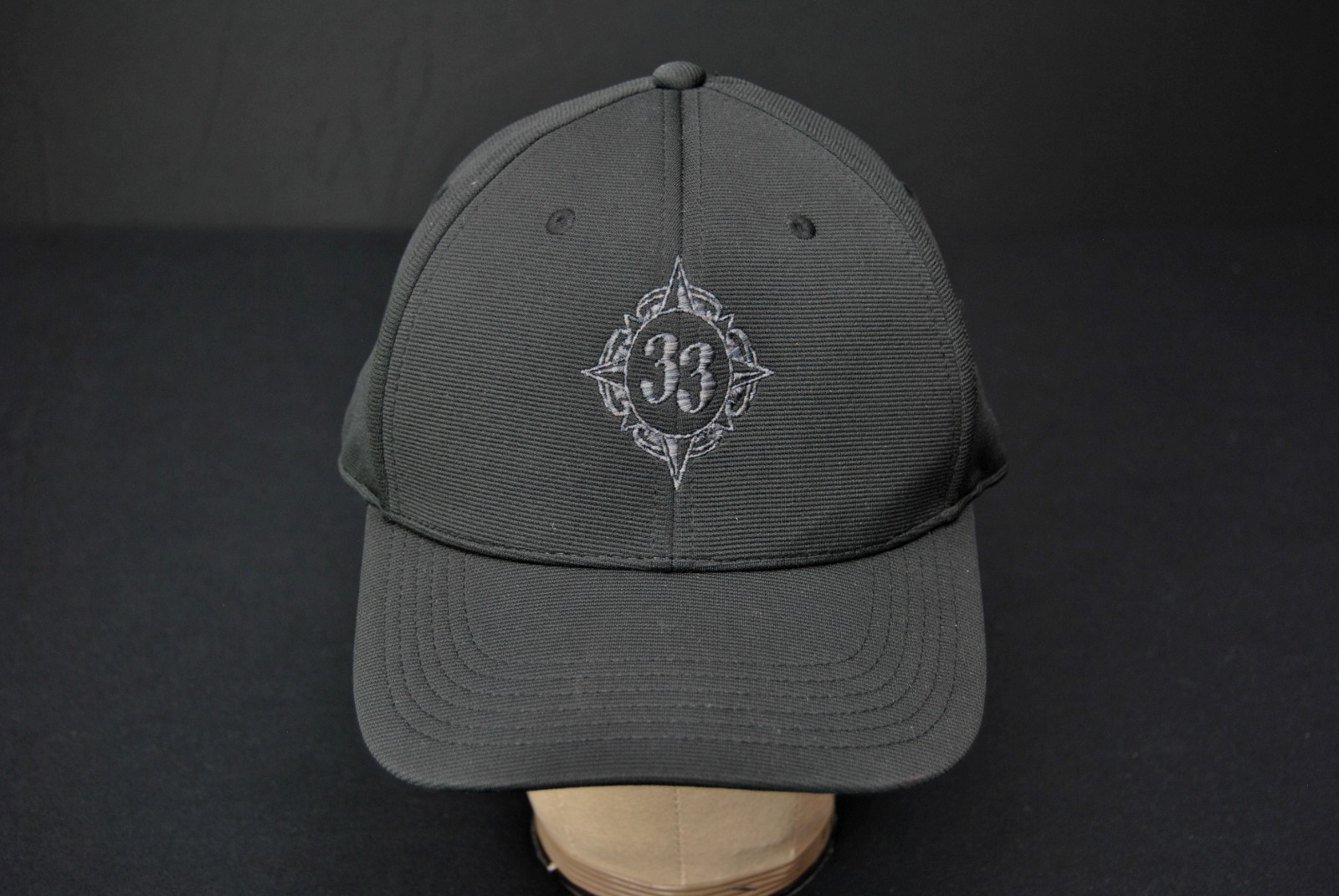 New Disney Club 33 Promo Hat Black Disneyland 51026C New Disney Club 33 Promo Hat Black Disneyland 51026C