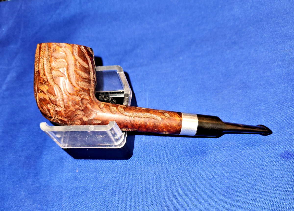 VINTAGE TRAPWELL IMPORTED BRIAR PIPE LOVAT SHAPE 6 VINTAGE TRAPWELL IMPORTED BRIAR PIPE LOVAT SHAPE 6