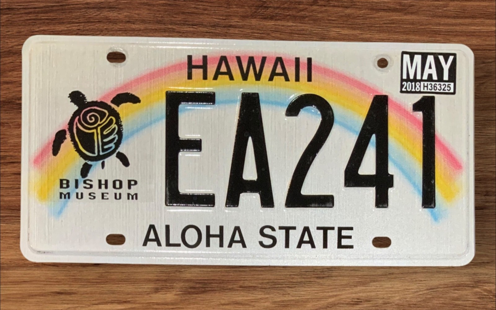HAWAII TURTLE  BISHOP MUSEUM  GRAPHIC  AUTO LICENSE PLATE \