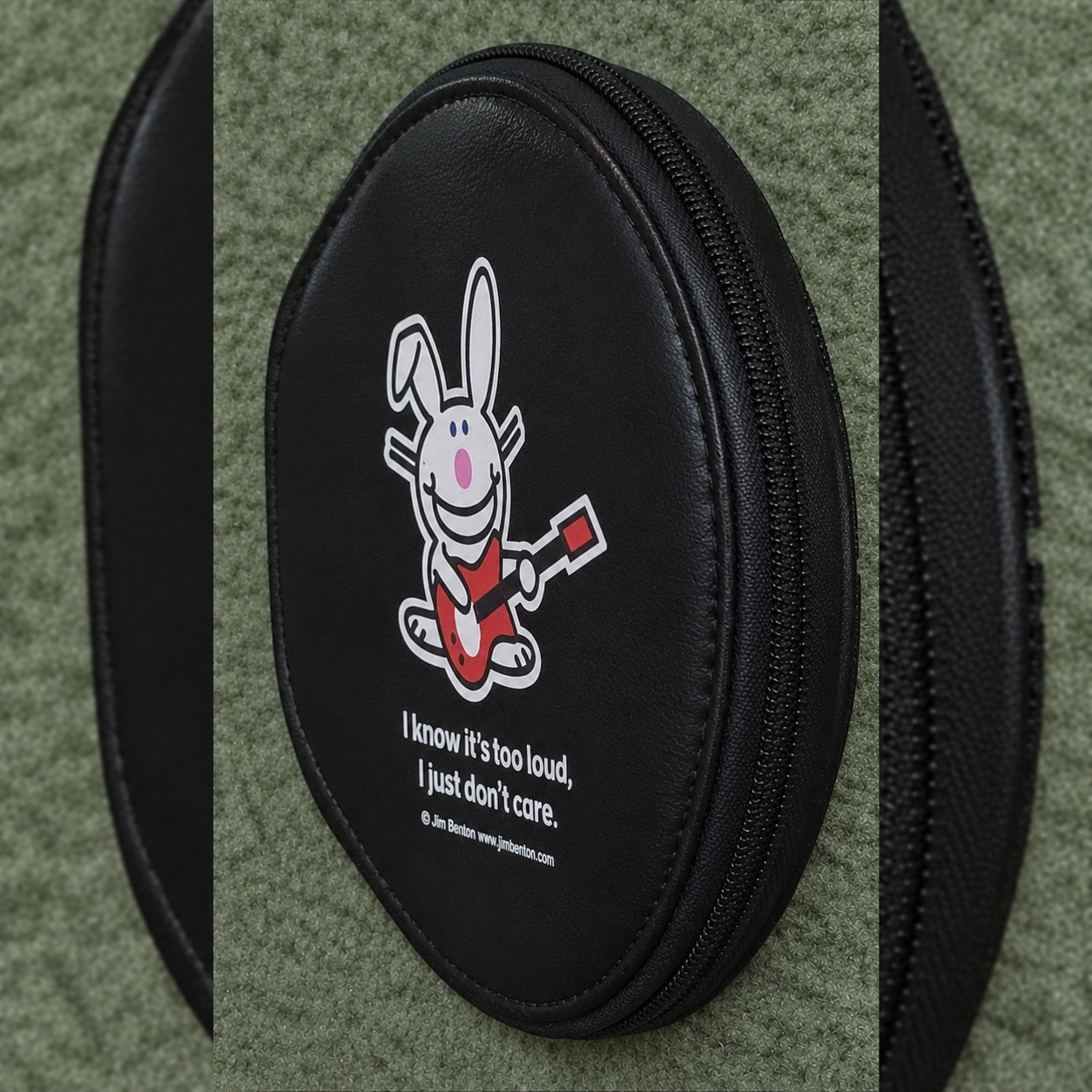 Vintage Y2K Jim Benton Happy Bunny Black Pleather CD/DVD Holder Wallet RARE Vintage Y2K Jim Benton Happy Bunny Black Pleather CD/DVD Holder Wallet RARE