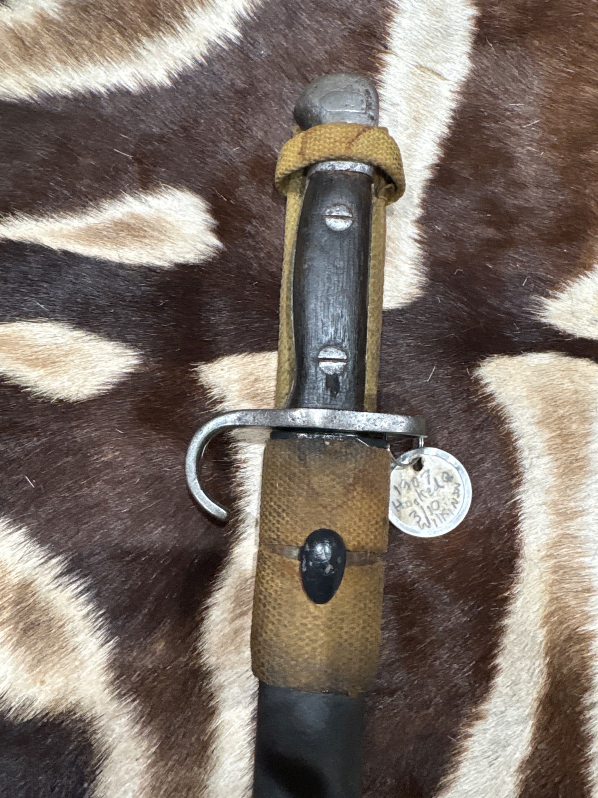 WW 1 SCARCE 1907 w QUILLON 3/10 WILKERSON w SCABBARD, and CANVAS FROG MIDDLESEX WW 1 SCARCE 1907 w QUILLON 3/10 WILKERSON w SCABBARD, and CANVAS FROG MIDDLESEX