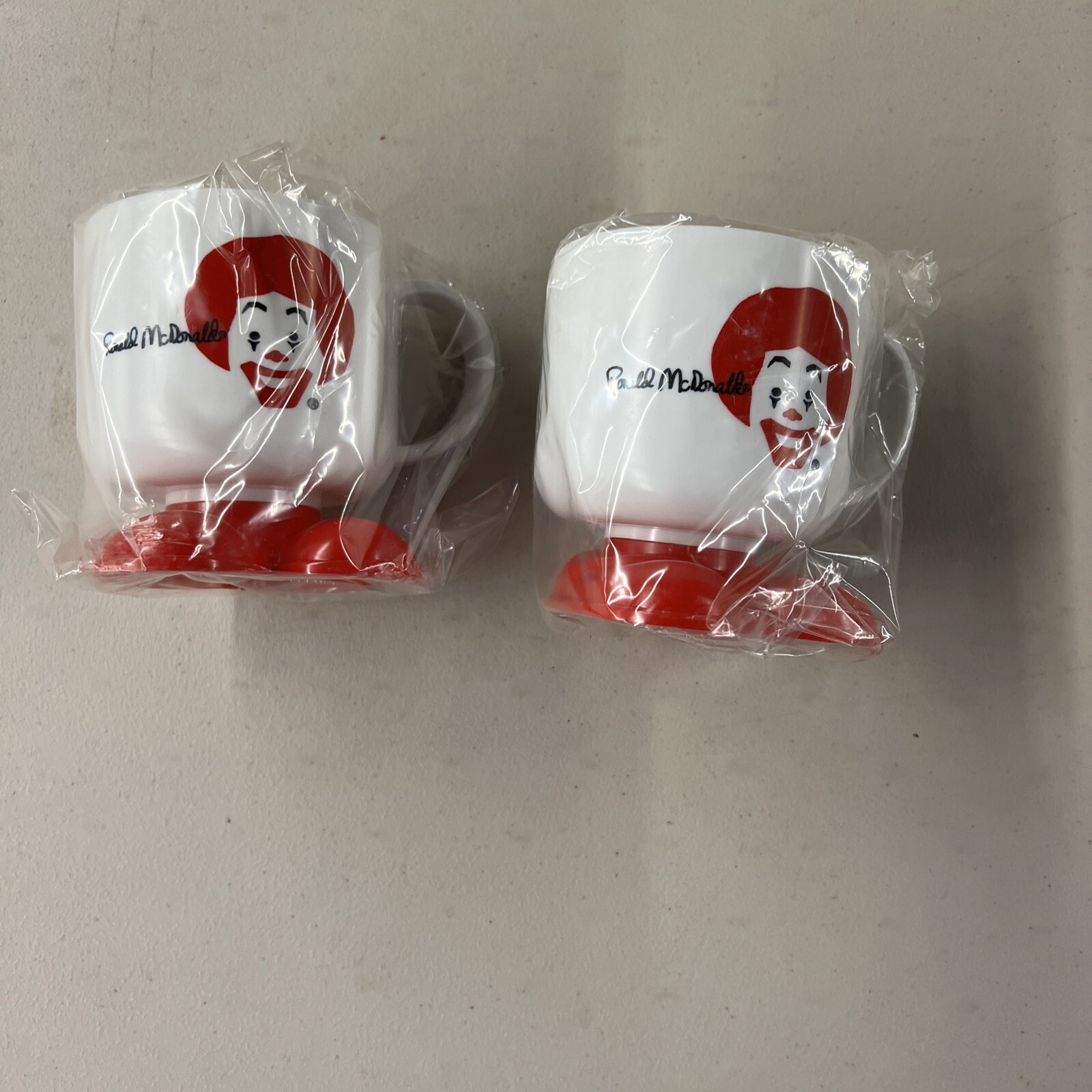 Vintage 1985 McDonald’s Ronald McDonald Footed 2 Cups Vintage 1985 McDonald’s Ronald McDonald Footed 2 Cups