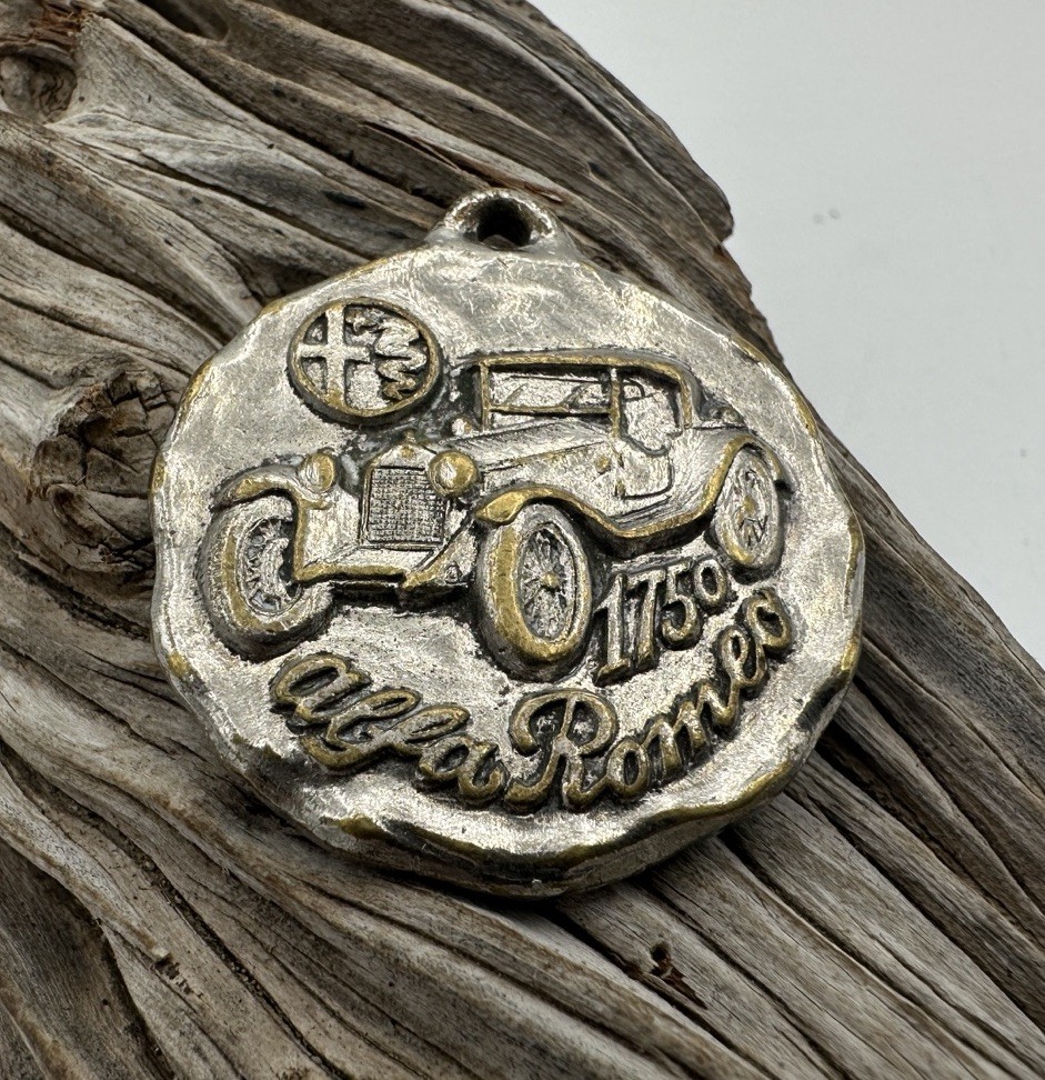 1968-77 Vintage Alfa Romeo 1750 Advertising Keychain Watch Fob - Palermo Car IT