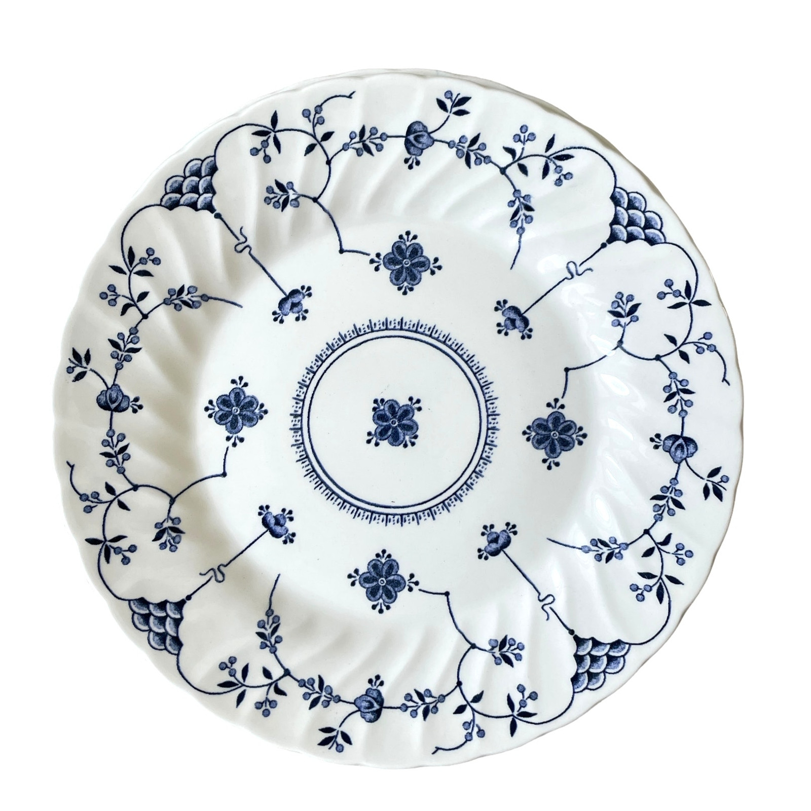 Queen\'s FINLANDIA Blue & White Floral Dinner Plates 10in Set of 4 England NEW