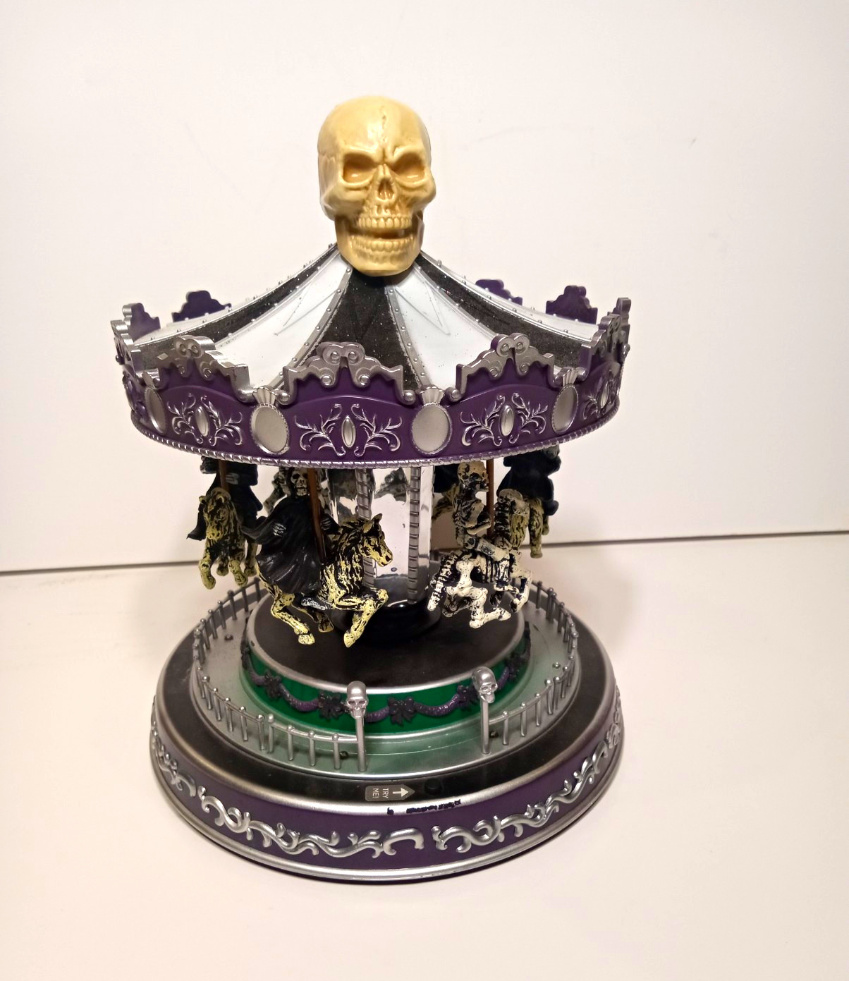 Par Asian Creative Halloween Skull Horse Carousel Prop 824-1853,WORKS 