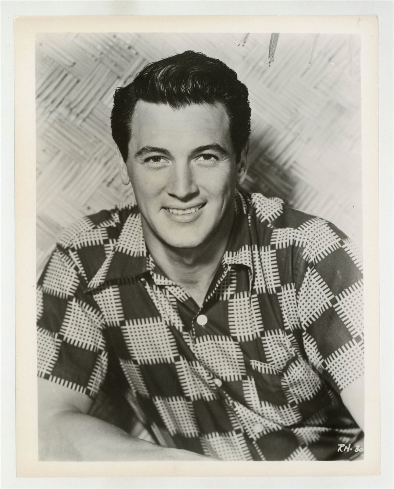 Rock Hudson 1950 Young Handsome Portrait 8x10 Original Photo Beefcake Star 10543 Rock Hudson 1950 Young Handsome Portrait 8x10 Original Photo Beefcake Star 10543