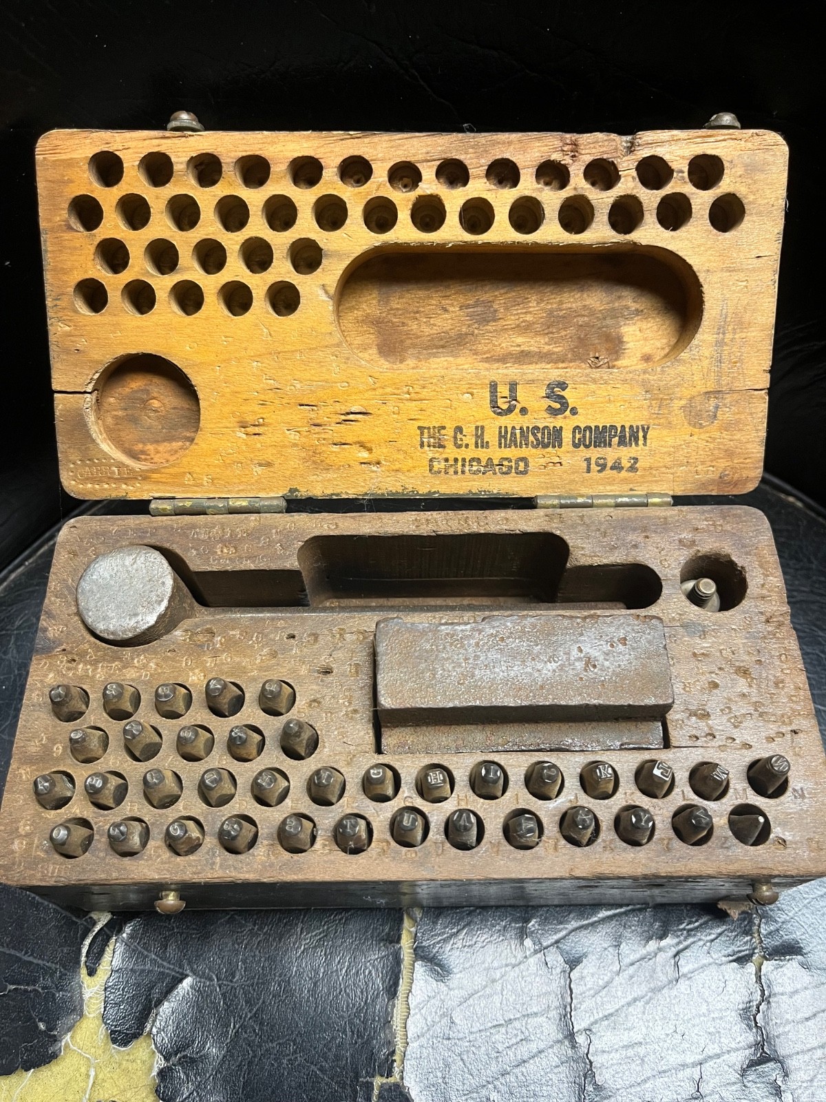 WW2 metal stamping kit 1942
