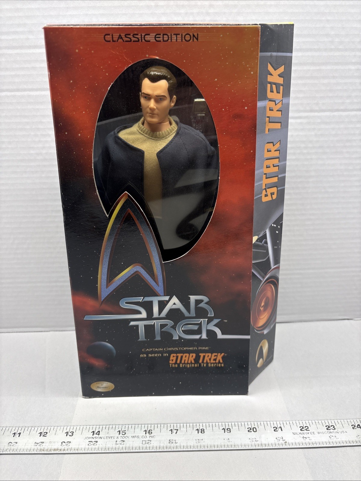 Playmates Classic Edition Star Trek Captain Christopher Pike NIB 1999 Playmates Classic Edition Star Trek Captain Christopher Pike NIB 1999