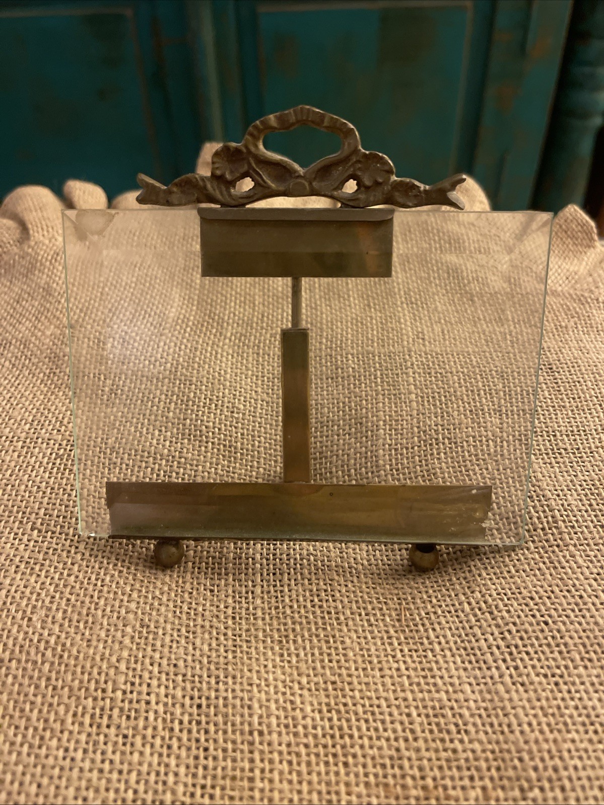 19th Century Louis XVI Style Brass And Beveled Glass Photo Frame 19th Century Louis XVI Style Brass And Beveled Glass Photo Frame