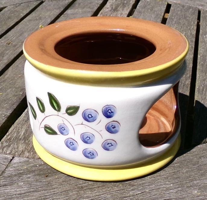 Stangl Pottery Blueberry Hand Painted Warmer Stangl Pottery Blueberry Hand Painted Warmer
