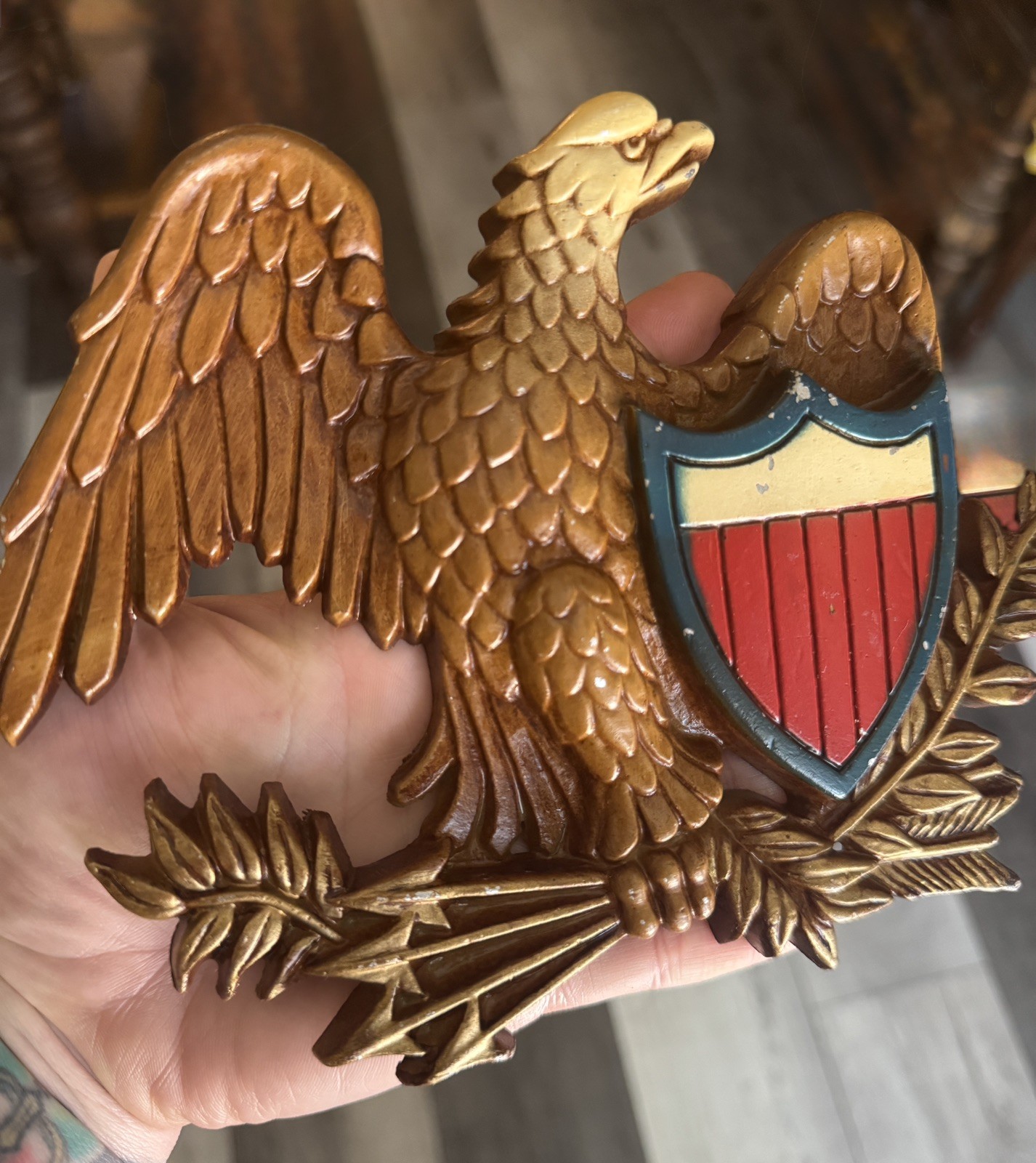 Vtg Sexton USA Eagle w/Shield Patriotic Metal Wall Plaque #576 Color VGC 👀 Vtg Sexton USA Eagle w/Shield Patriotic Metal Wall Plaque #576 Color VGC 👀