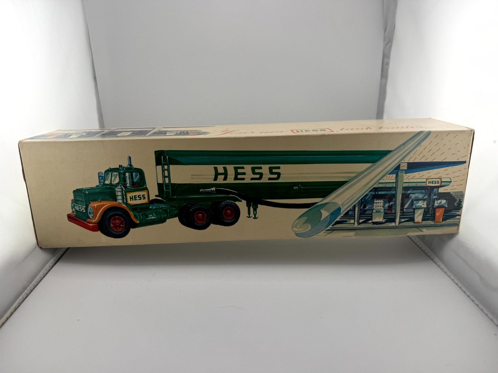 Vintage 1972 Hess Toy Tank Trailer Truck In Original Box Gas Tanker Vintage 1972 Hess Toy Tank Trailer Truck In Original Box Gas Tanker