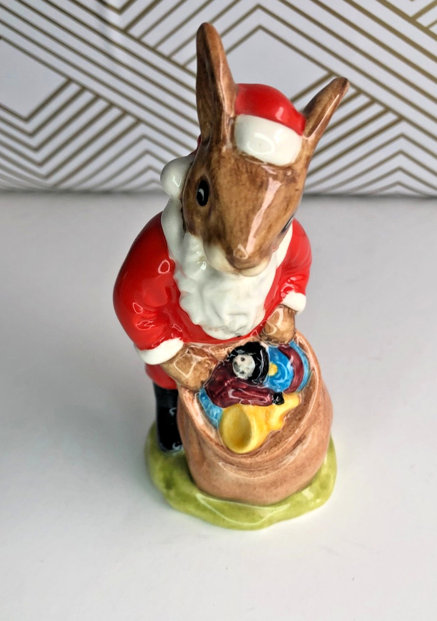 Vtg Royal Doulton Santa Bunnykins Happy Christmas Figurine DB17 England 1981
