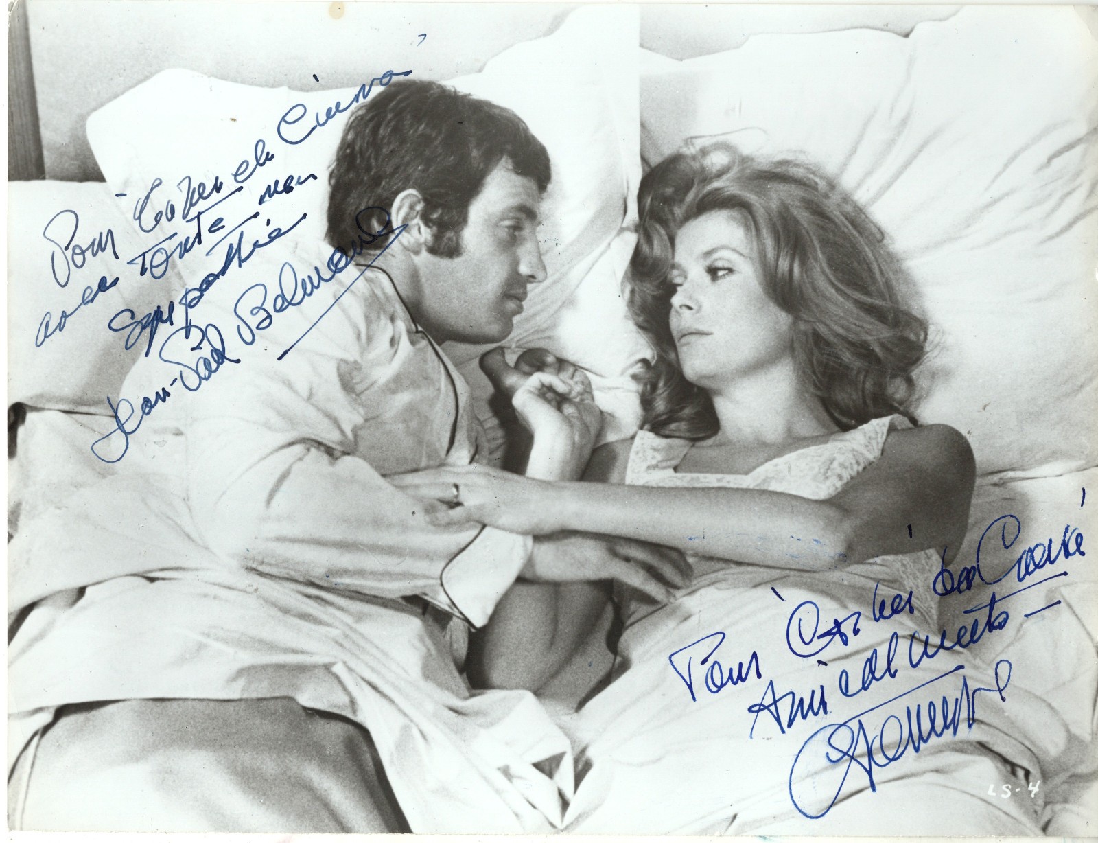 FRENCH ACTORS JEAN-PAUL BELMONDO & CATHERINE DENEUVE, SIGNED VINTAGE PHOTO. FRENCH ACTORS JEAN-PAUL BELMONDO & CATHERINE DENEUVE, SIGNED VINTAGE PHOTO.