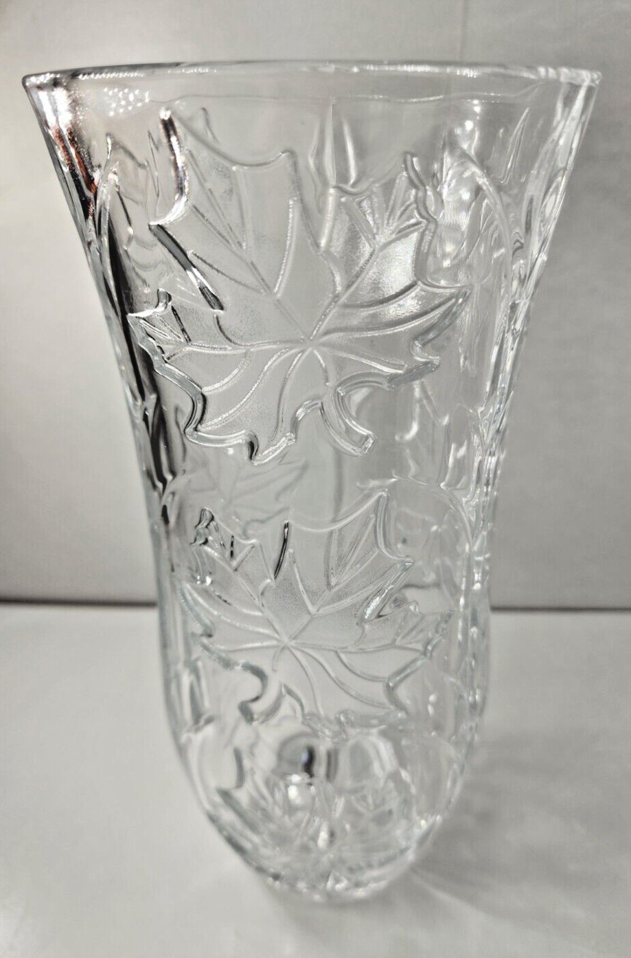 Vintage DePlomb 24% Lead Crystal Cut Vase Leaf Design 8.5\