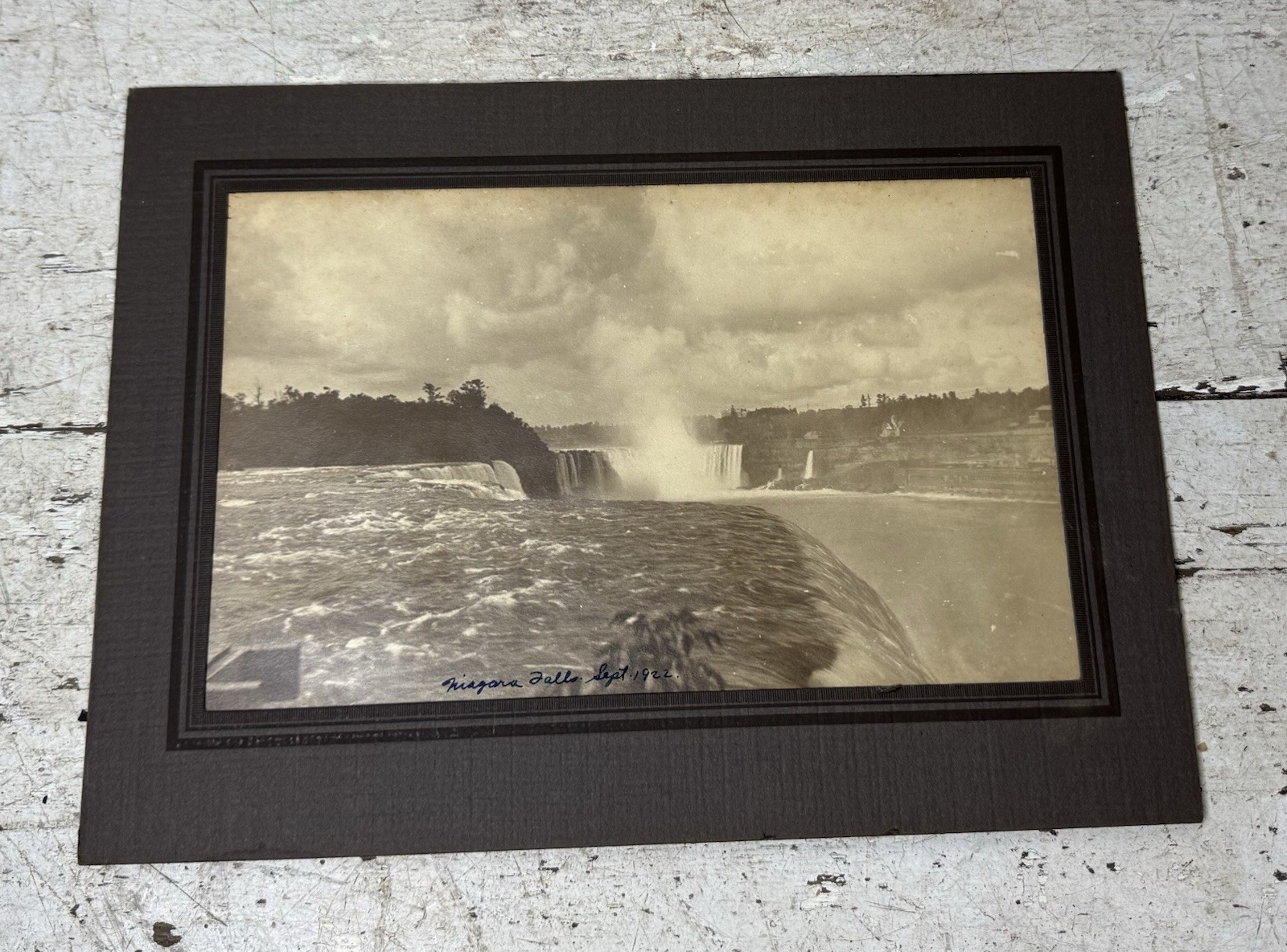 Antique 1922 Cabinet Card Photo Niagara Falls 9”x13” Souvenir Photograph