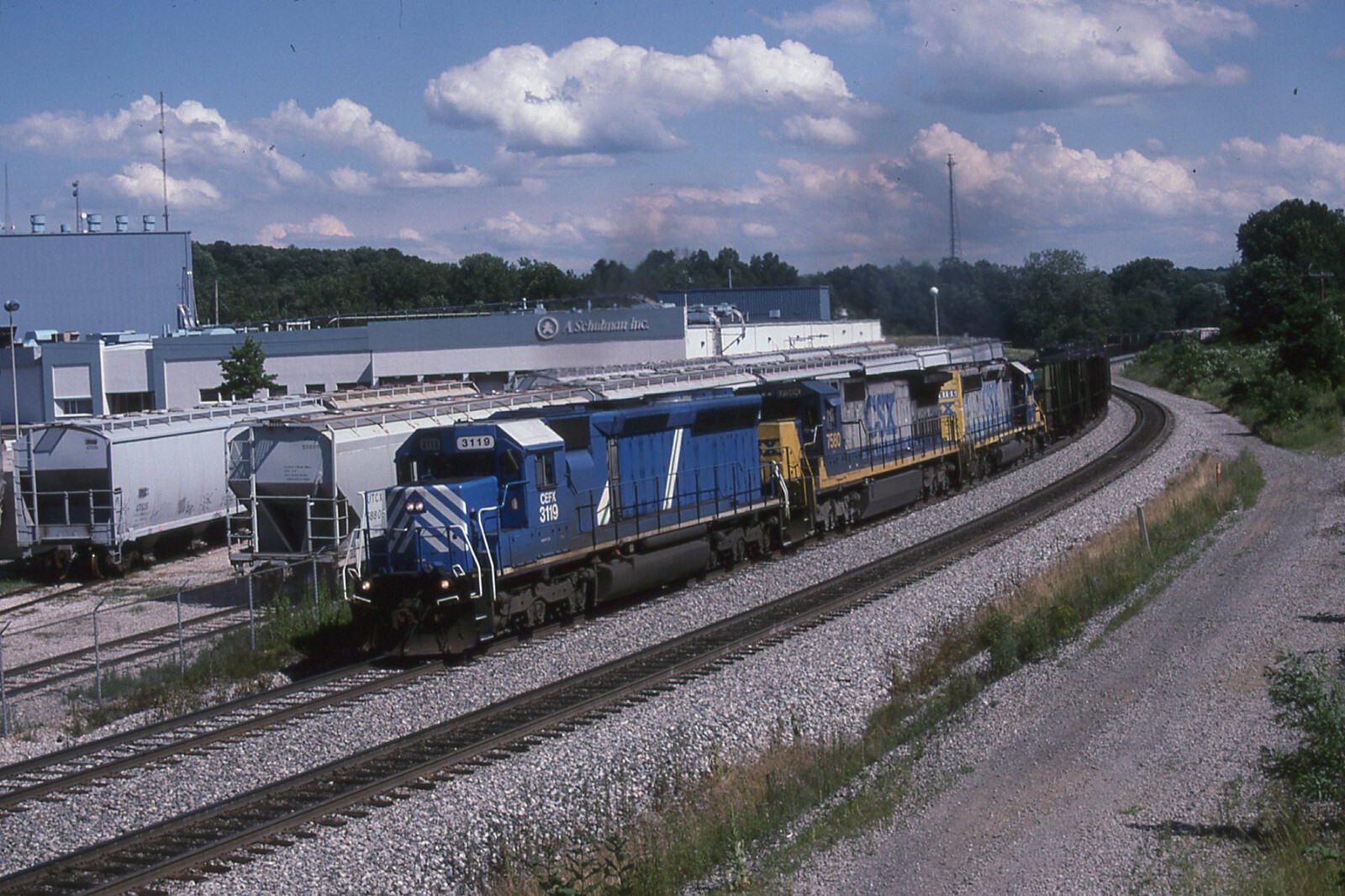 CEFX SD45M 3119 & 2 ON CSX Q641 ACTION 2003 CSXT   ORIGINAL SLIDE
